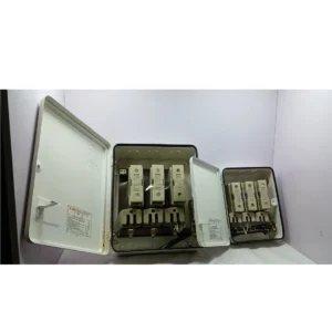 C.DIVINE-SIDE-HANDLE-CHANGEOVER-SWITCH-32-AMPS-415VOLTS-14